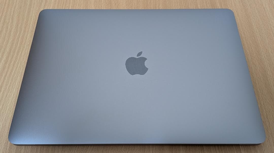 ✨️美品 MacBook Air M1 2020 8GB 256GB ケース付