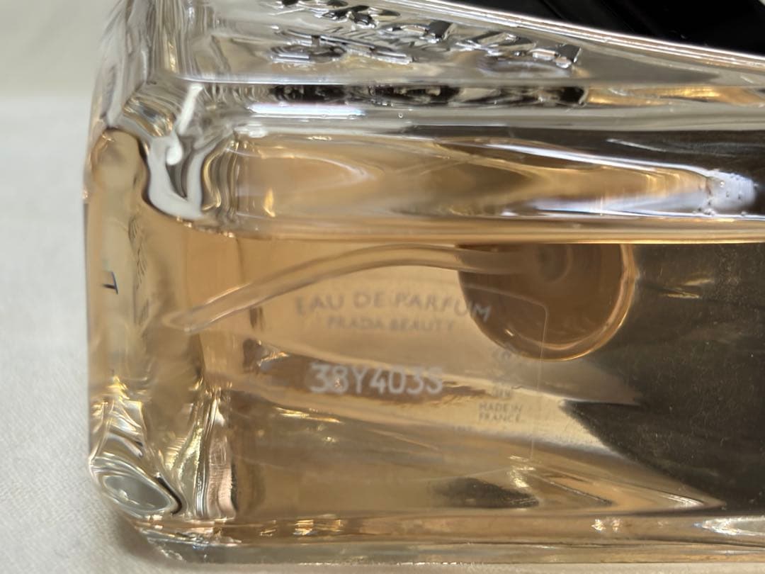 PRADA PARADOXE オーデパルファム　30ml 香水