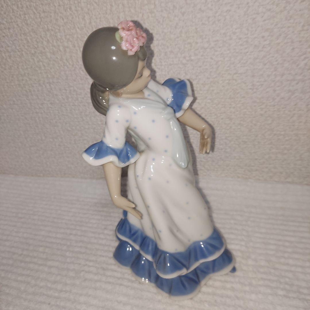 【LLADRO】リヤドロ　フラメンコを踊る少女の陶器置物