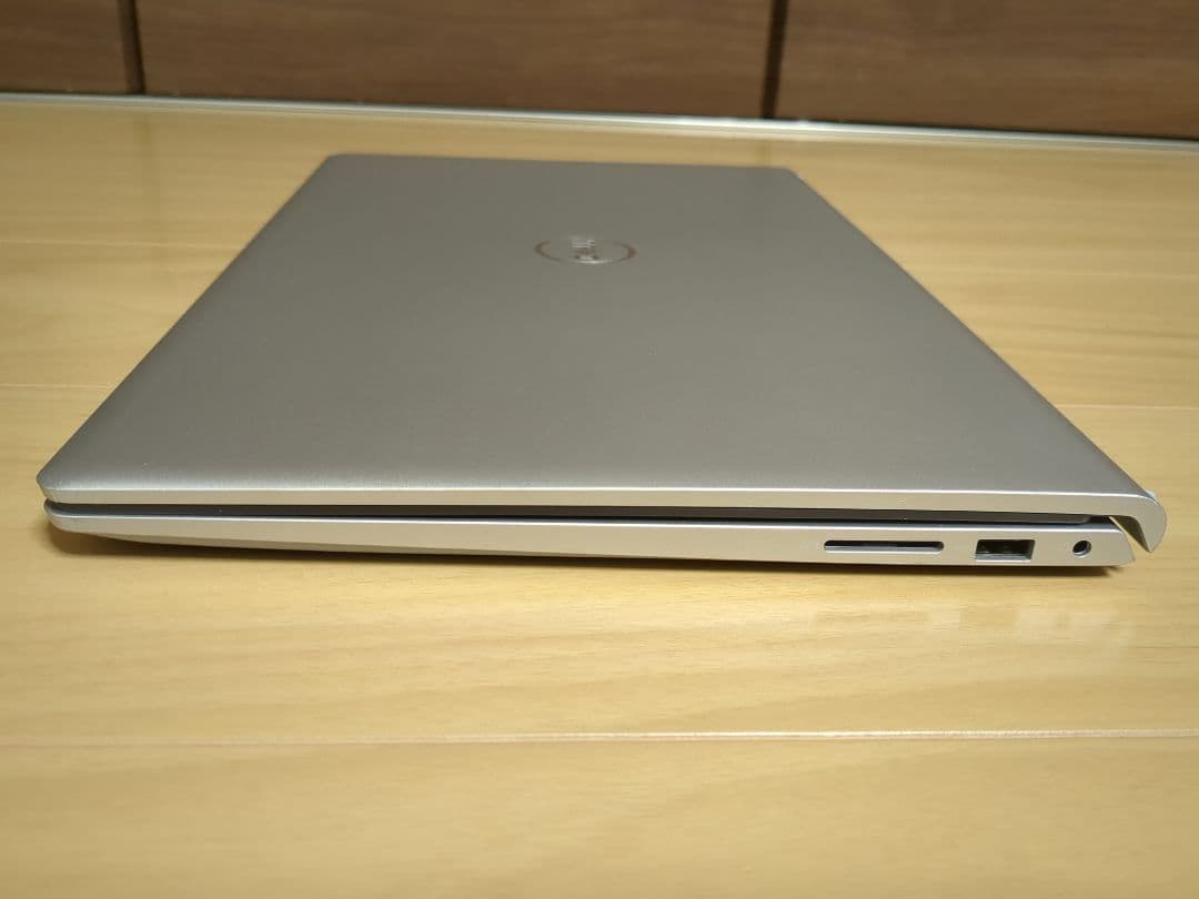 DELL Inspiron 3535 Ryzen 3 ・8GB・256GBSSD