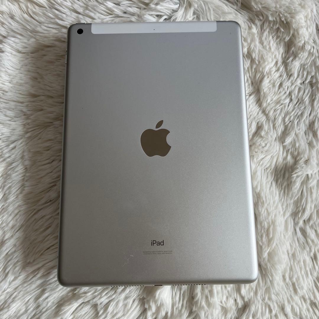 【即購入OK】iPad 第8世代 セルラーモデル【極美品】 #120 【付属品】