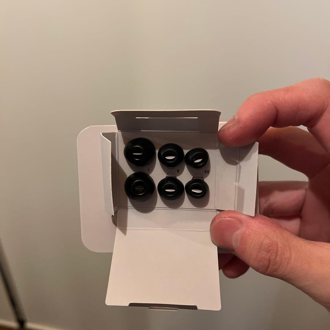 Beats Solo Buds ブラック 充電ケース付き