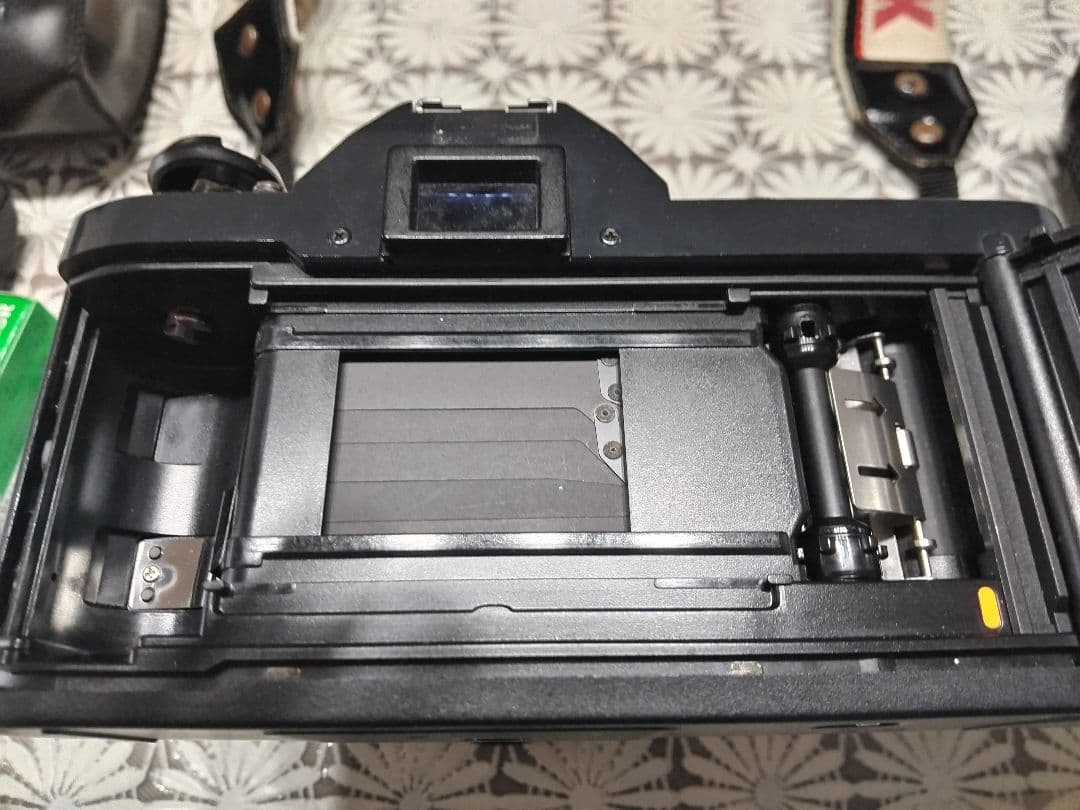 CanonT50+FD75~200㎜望遠LENSセット動作品 美品