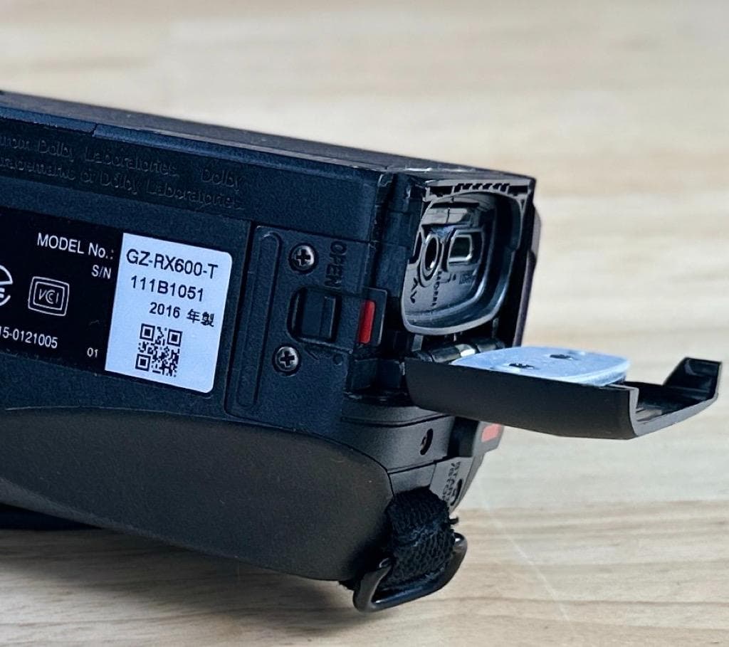 JVC GZ-RX600-T ビデオカメラ WiFi 防水 64GB