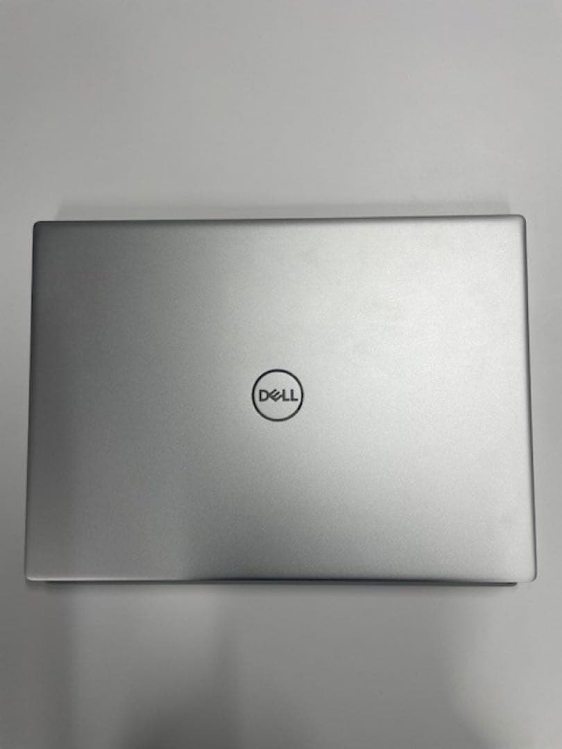 DELL Inspiron ノートPC シルバー