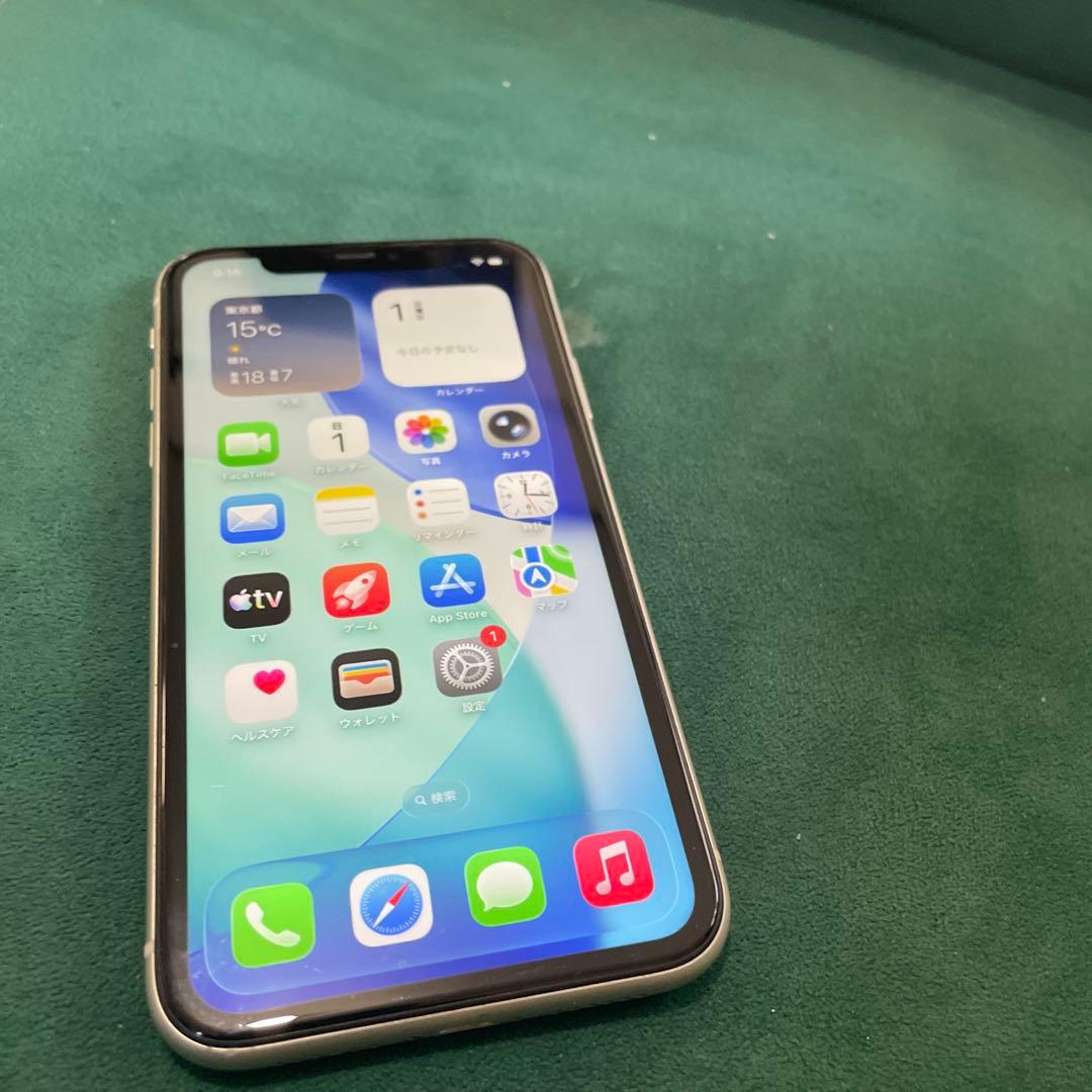 Apple iPhone 11 ホワイト 本体 箱付き