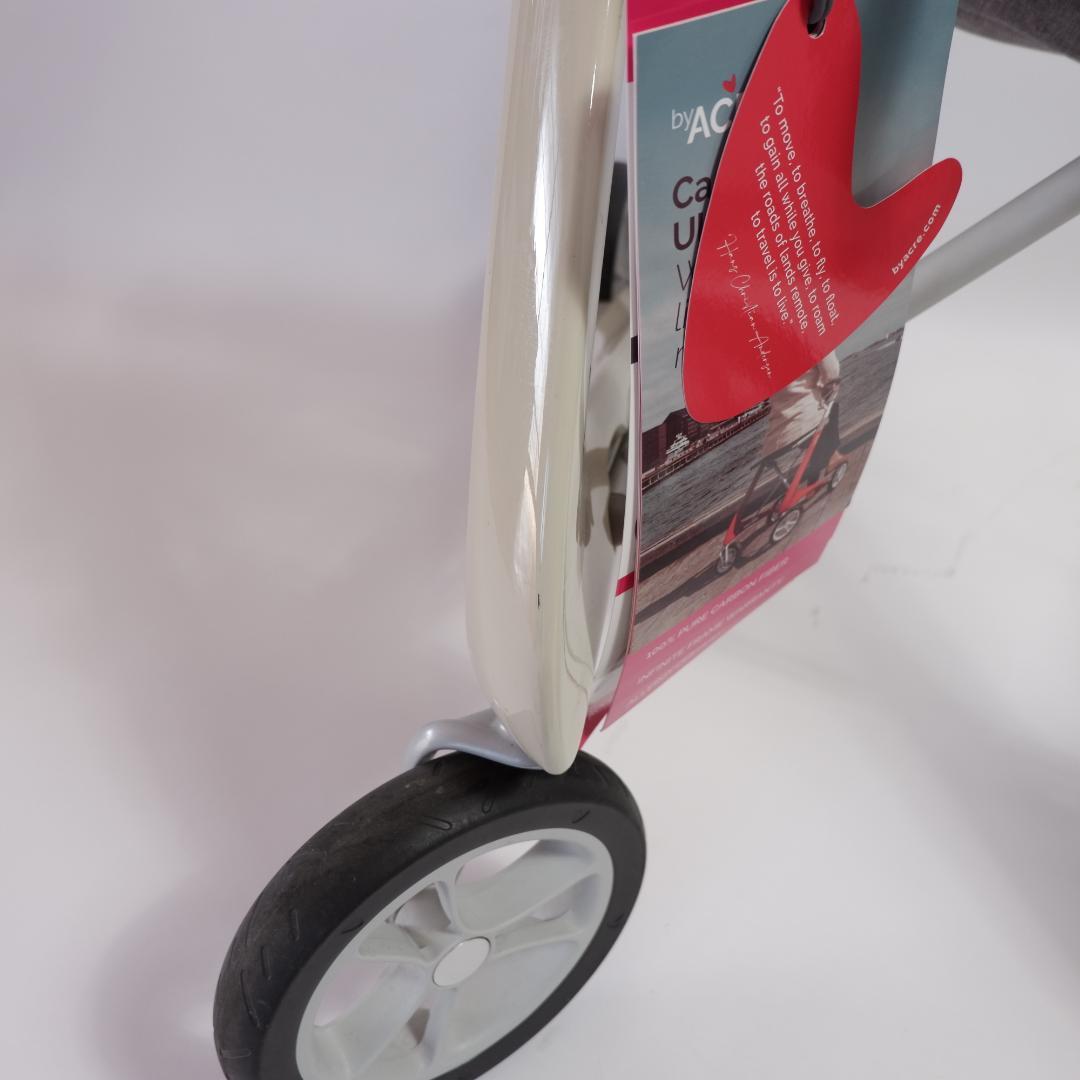 byACRE Carbon Ultralight 歩行器 介護 白