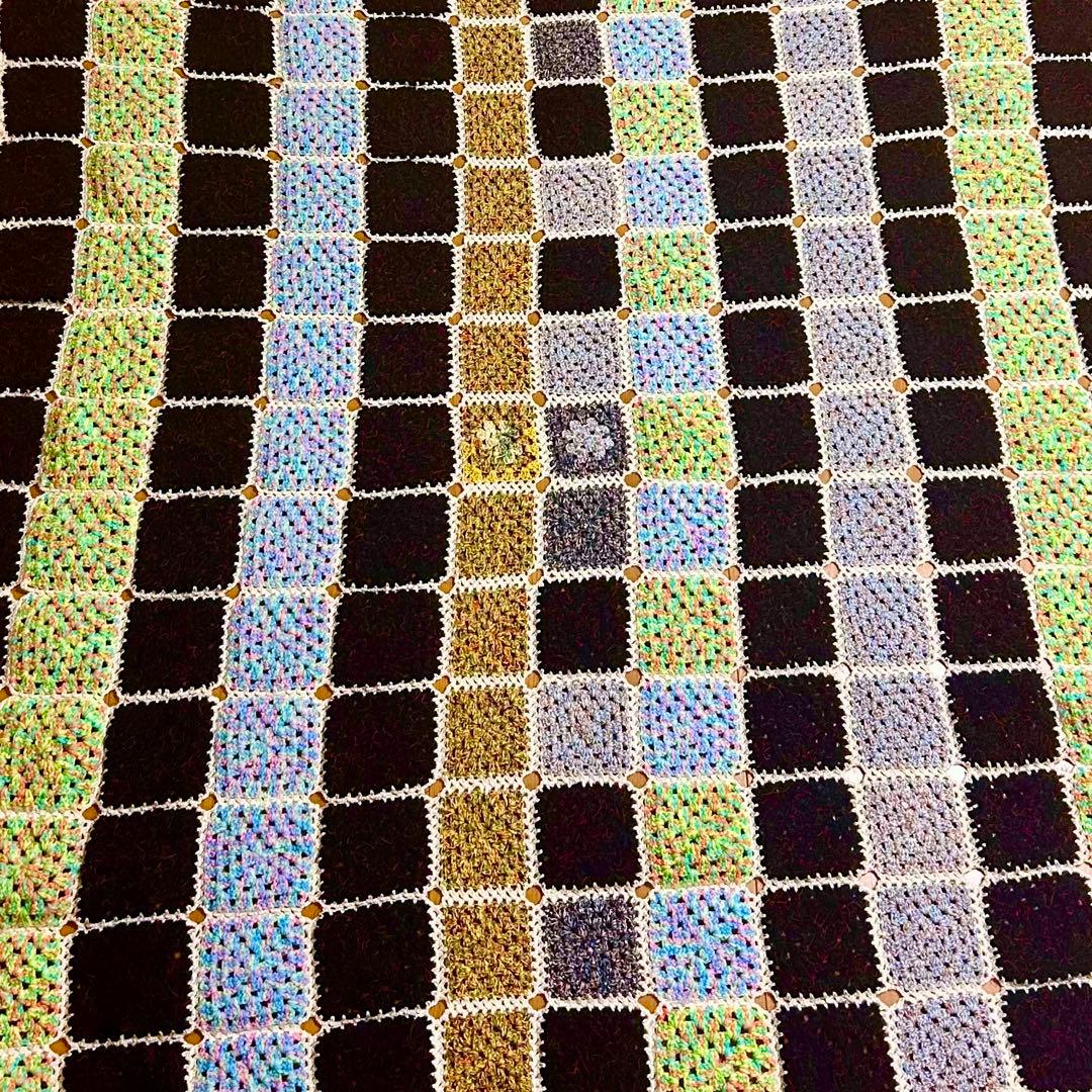 【ハンドメイド】　モチーフ編み　ブランケット　マルチカバー　編み物