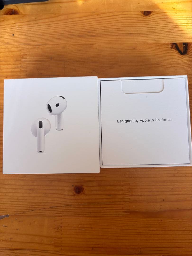 AirPods 第四世代　ケースのみ