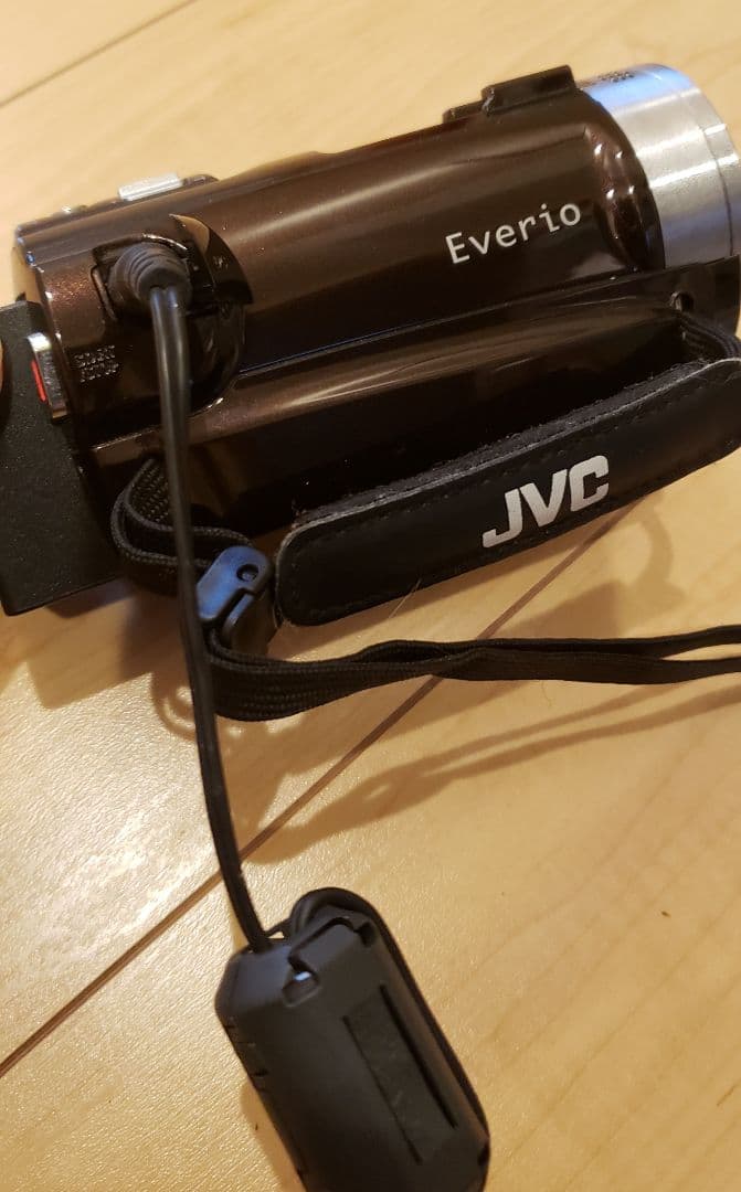 JVC GZ-E765-T ビデオカメラ　ハンディカム　ケンウッド　EVERIO
