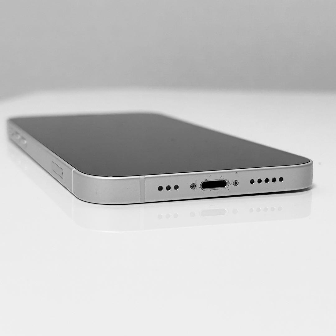 美品 Apple iPhone 12 ホワイト 64GB 外箱あり 付属品完備！