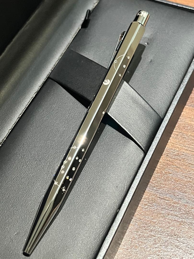 カランダッシュ CARAN d'ACHE エクラ スワロフスキー ボールペン