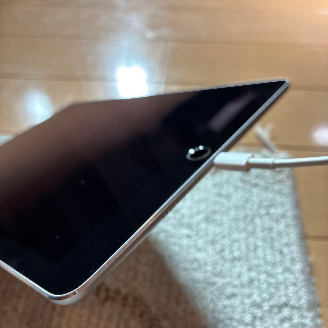 Apple iPad Air 2 128GB space gray 本体 充電器