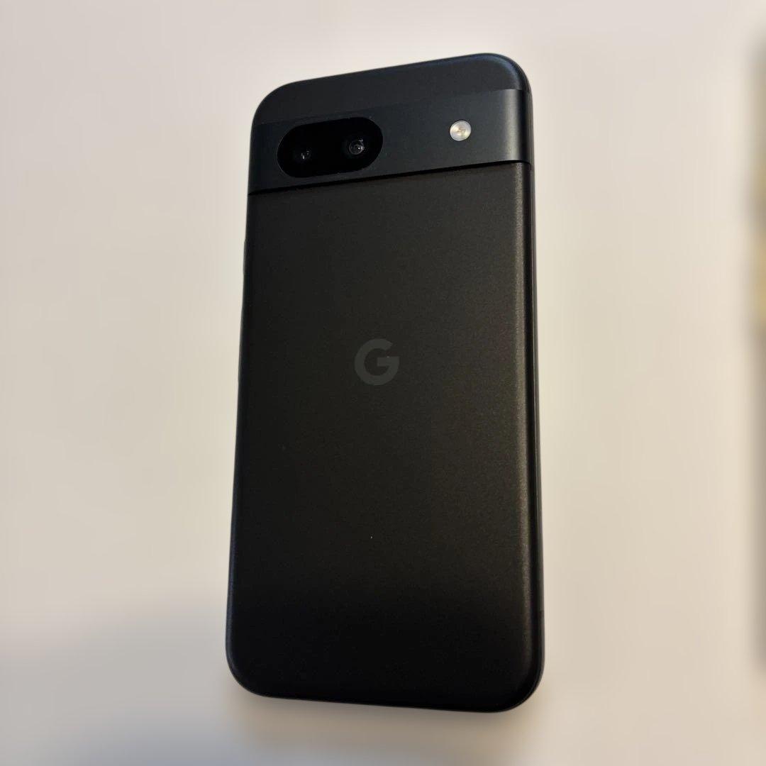 Google pixel8a SIMフリー　美品