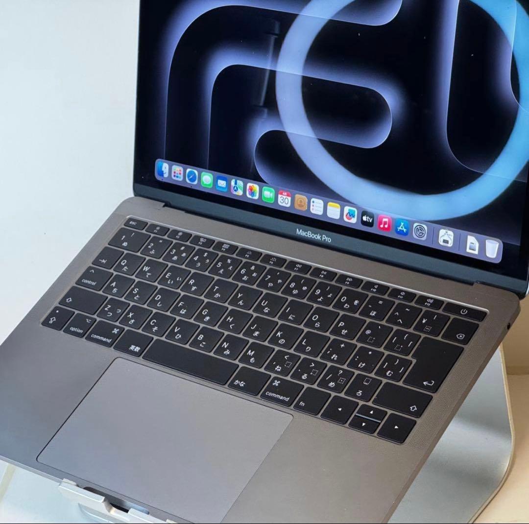 付属品完品☆美品良好 MacBook Pro 13㌅ SpaceGlayカラー☆