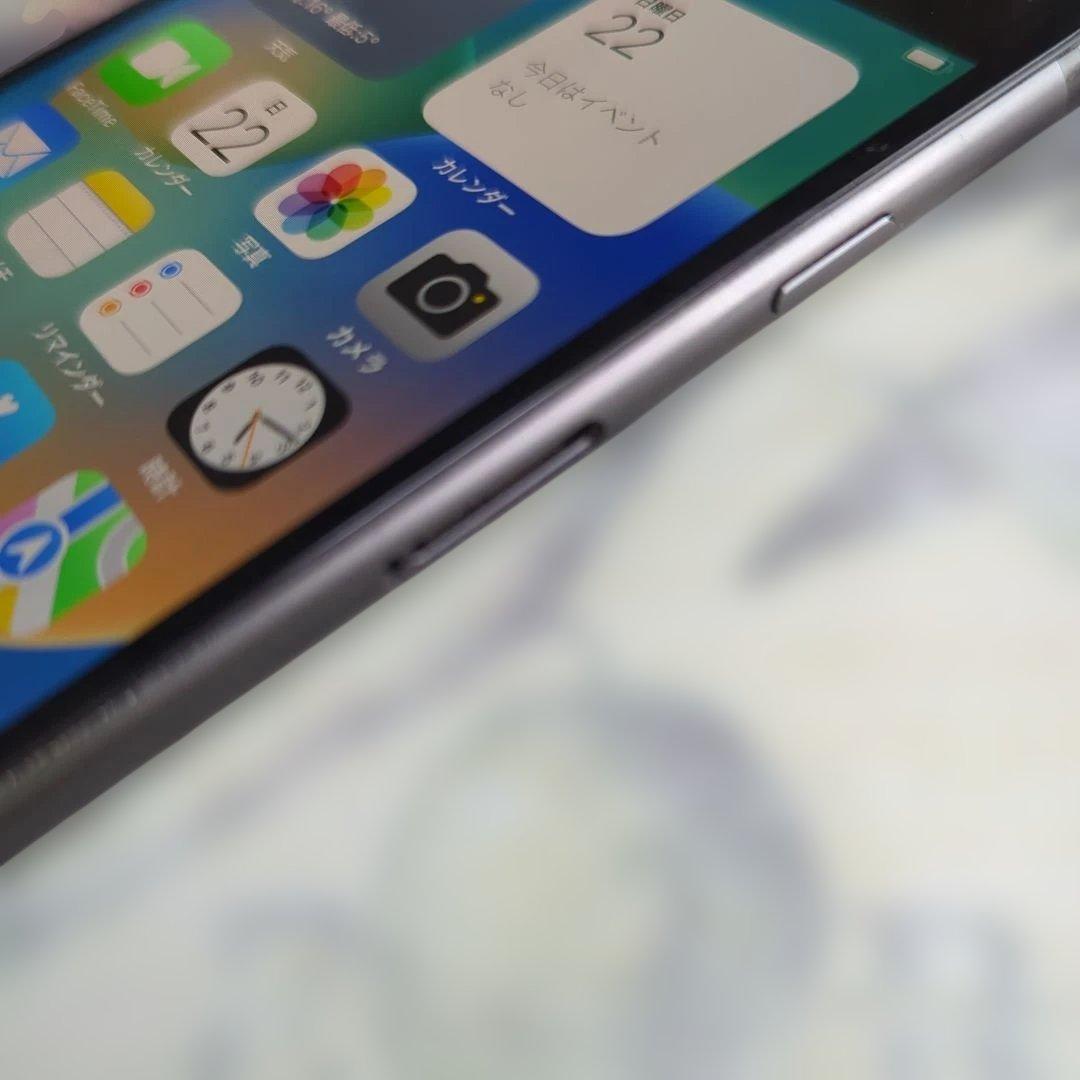 SIMトレイ欠品iPhone8SIMロック解除済