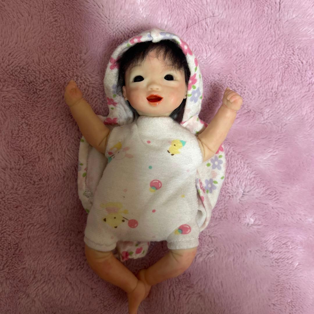 樹脂粘土ベビー♥️笑顔の子