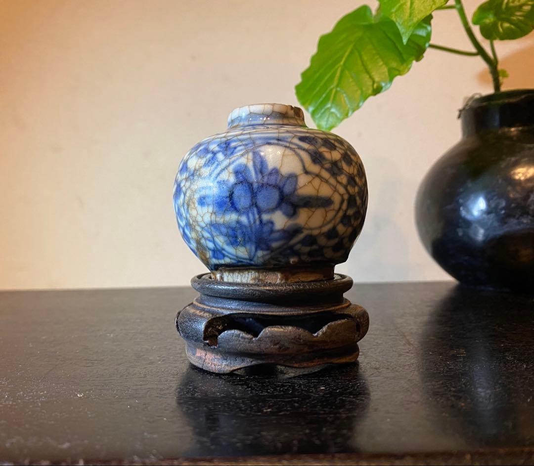 アンティーク・汕頭(スワトウ) 染付・花卉魚小壼・鑑賞台付・２点セット