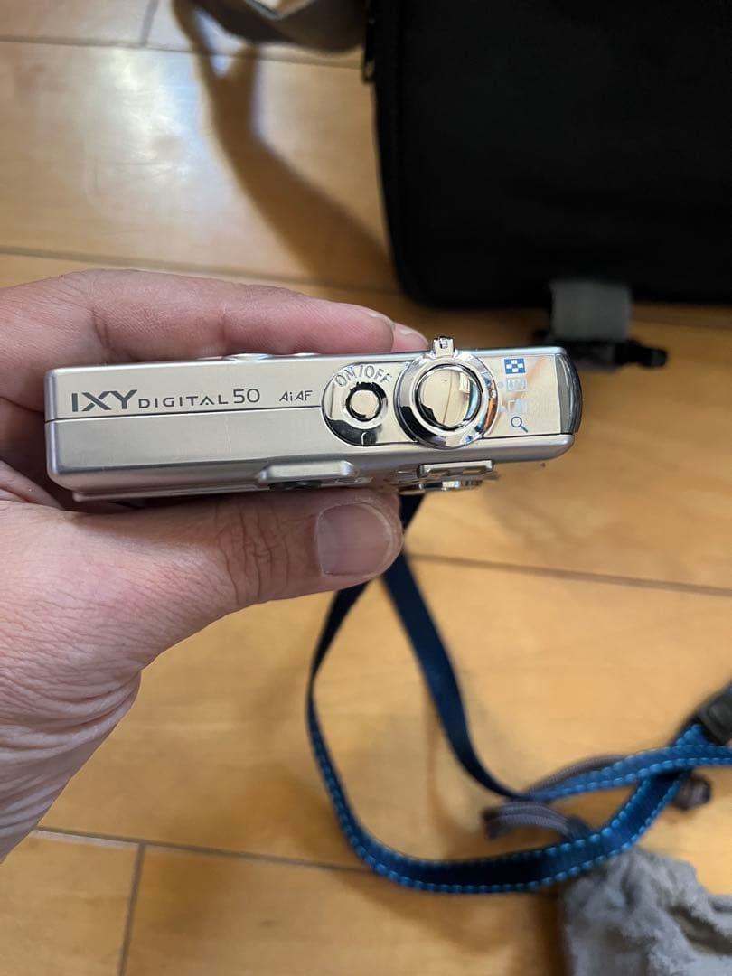 Canon IXY DIGITAL50 4.0メガピクセル　デジカメ　他