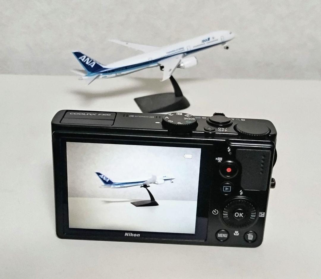 Nikon コンパクトデジタルカメラ COOLPIX P300