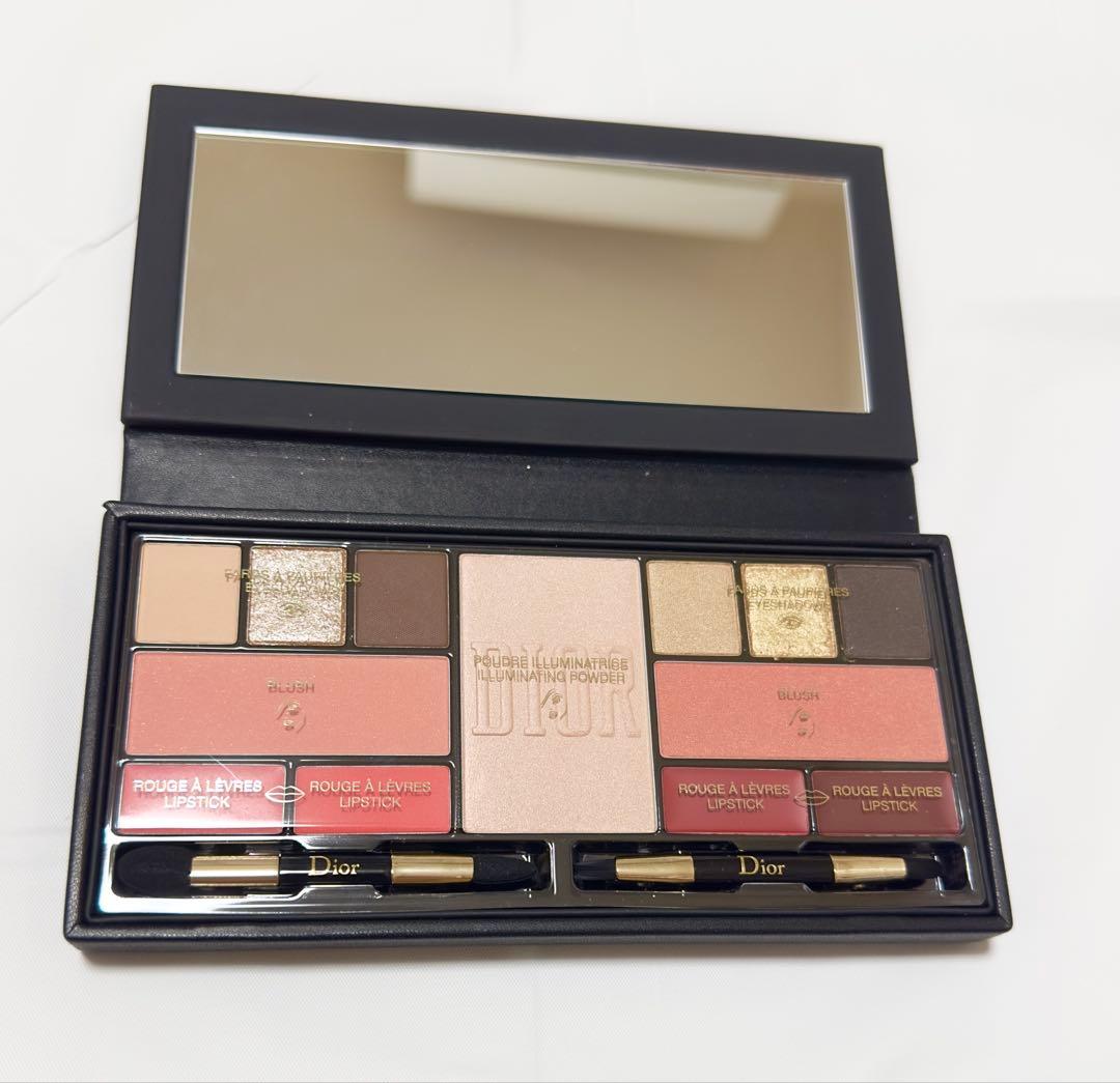 Dior クリスマスコフレ スーパークリング クチュール マルチユースパレット