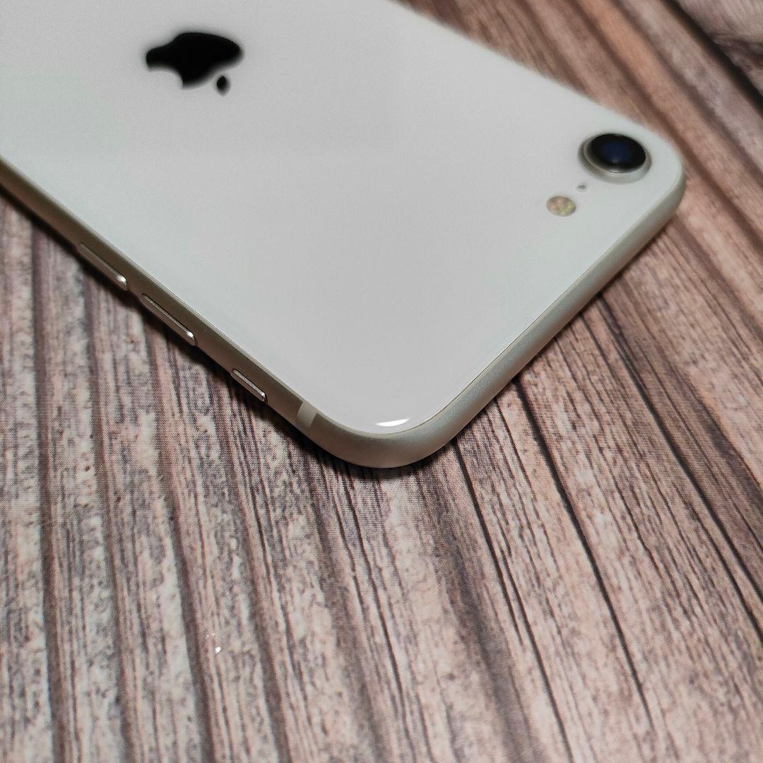 iPhone SE 第3世代 64GB バッテリー92%