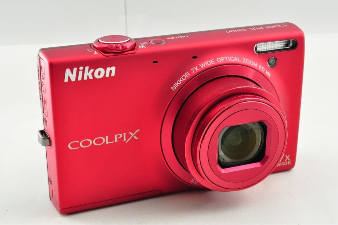 美品　Nikon COOLPIX S6100 ニコン デジカメカメラ