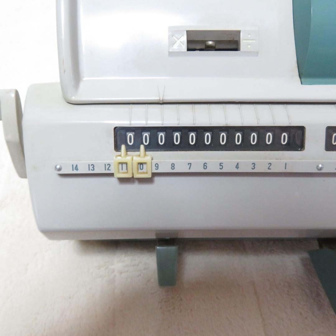タイガー　手回し計算機　H68-21 昭和レトロ　置物　アンティーク