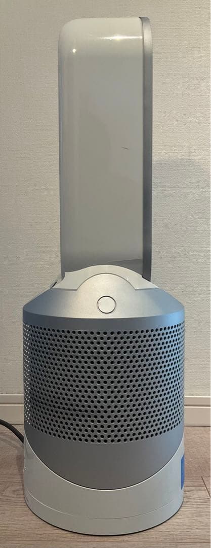 ダイソン　空気清浄機能付ファンヒーター　Pure Hot+Cool HP03
