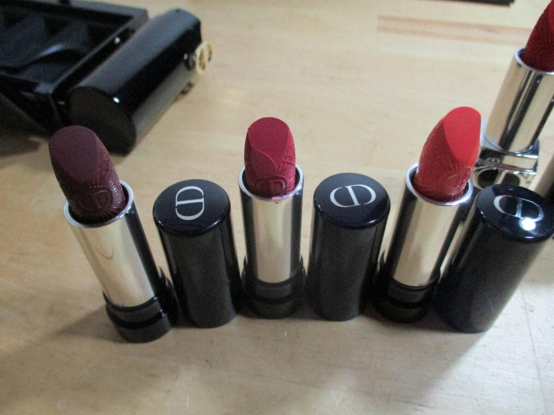 クリスチャンディオール　ミノディエール　限定口紅　4色　未使用品 定価３万