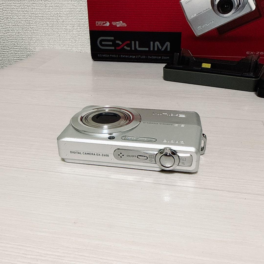 2572【希少品】CASIO EXILIM EX-Z600 コンパクトデジカメ