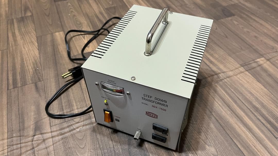 SDX-1500 ステップダウントランスフォーマー