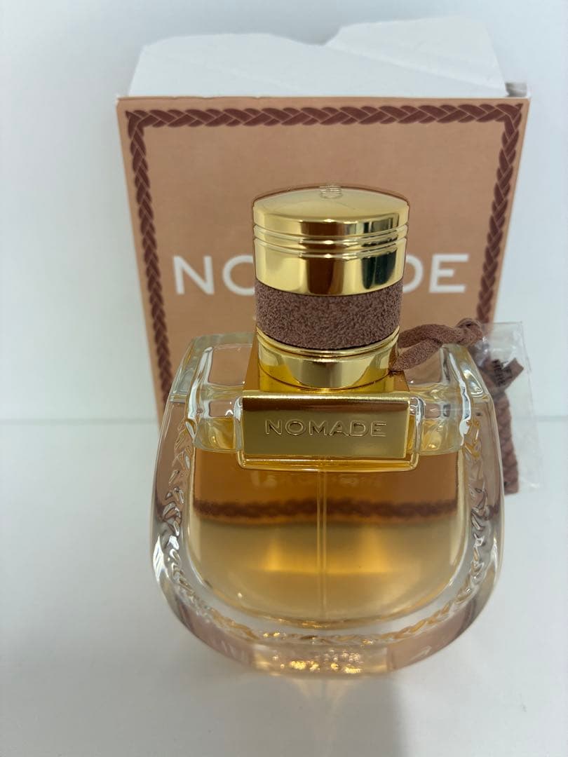 Chloé NOMADE ジャスミン・ナチュレル オードパルファム インテンス