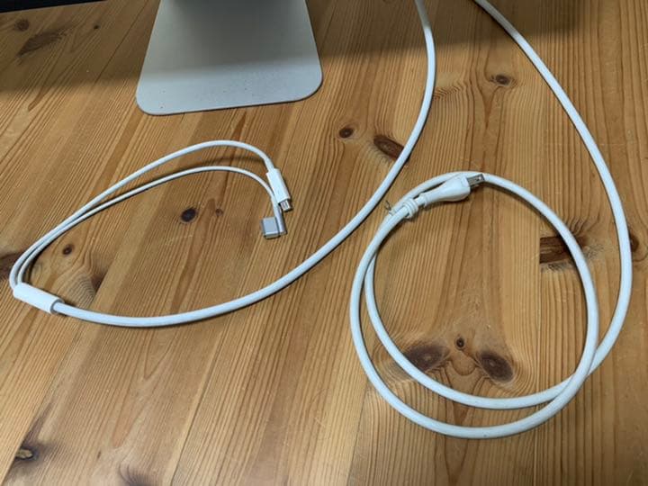 Apple サンダーボルトディスプレイ