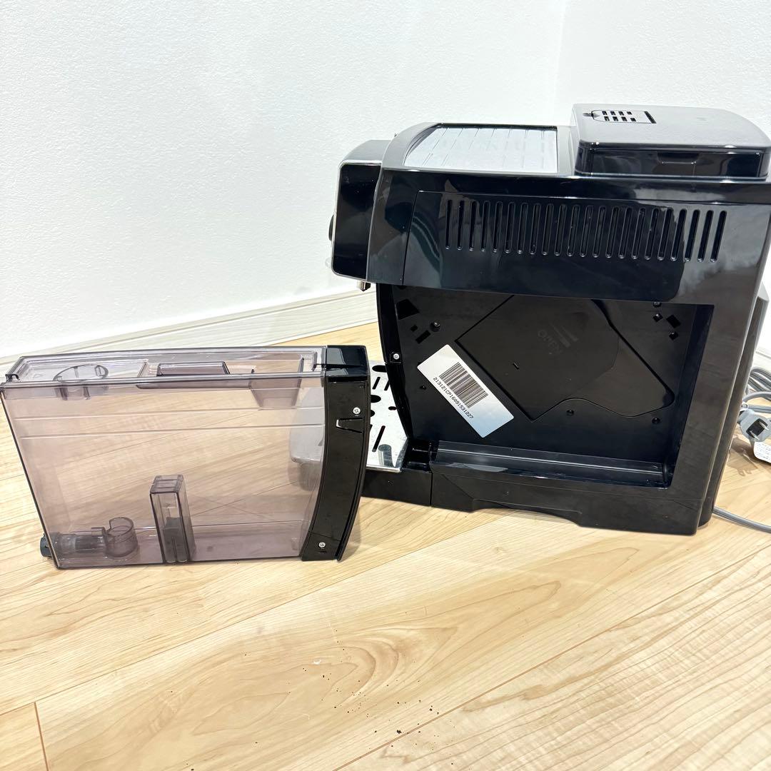 【大人気】　DeLonghi デロンギ　マグニフィカS エスプレッソマシン
