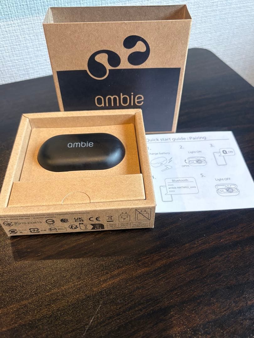 ambie sound earcuffs AM-TW02 黒socks3個付属