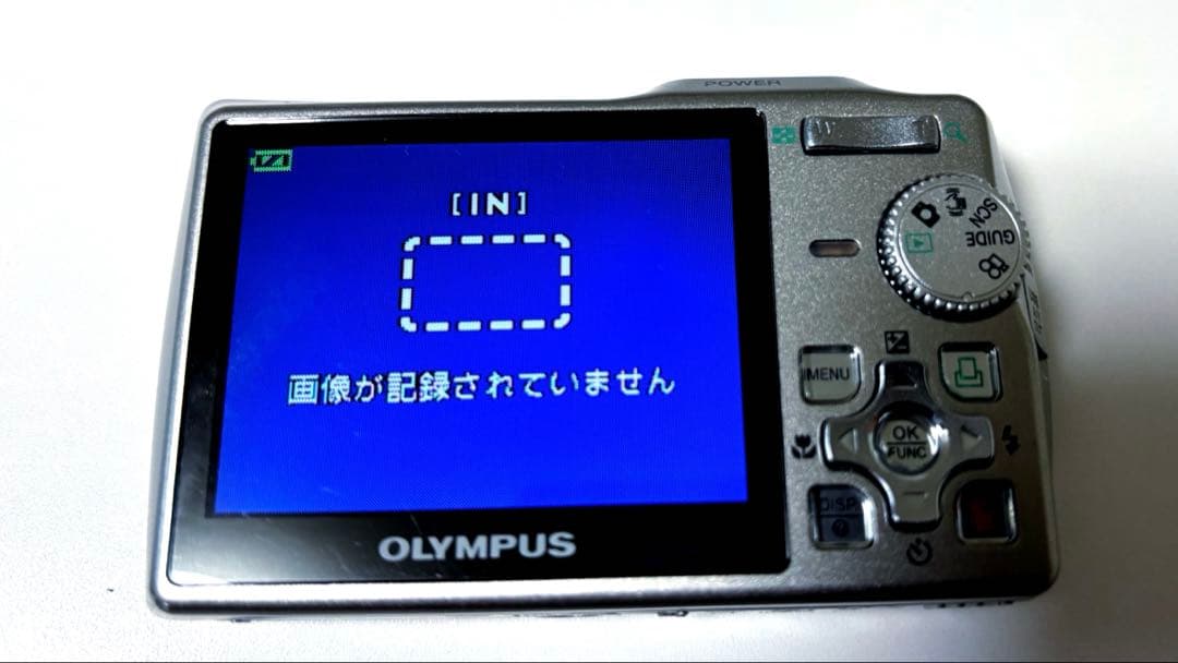 オリンパス　μ 710 コンパクトデジタルカメラ　バッテリ、充電器付属