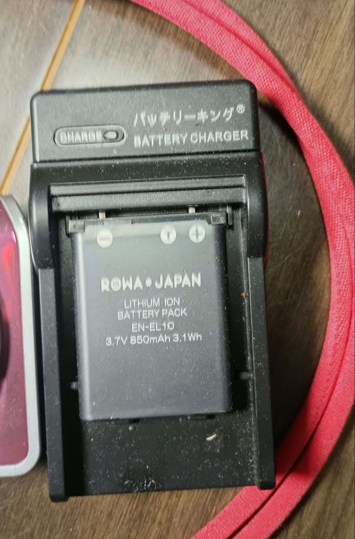 オリンパス　　デジカメ　ピンク　　ヨーロッパモデル　μ　5000