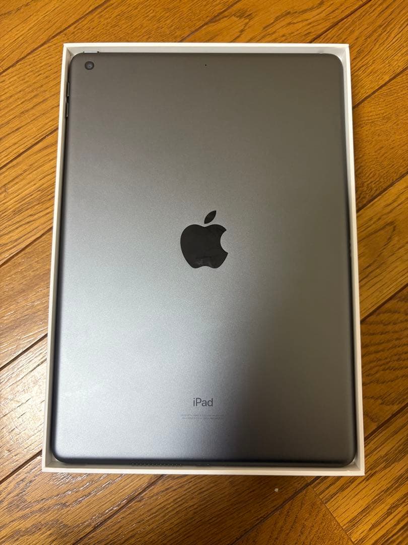 Apple iPad (第9世代)64GB Wi-Fiモデルバッテリー容量80%