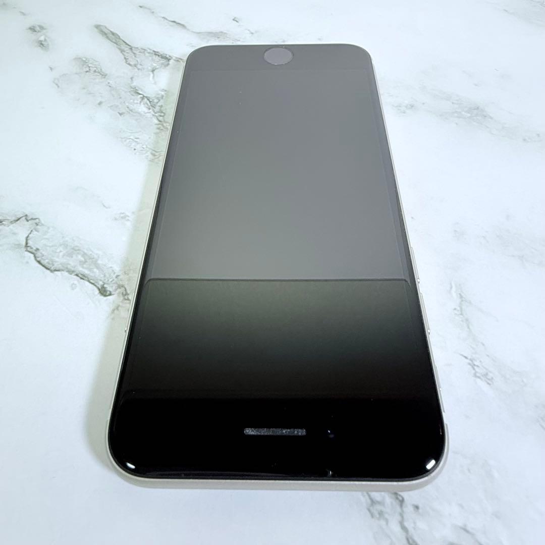 ★美品 iPhone SE 第3世代 128GB SIMフリー バッテリ100%
