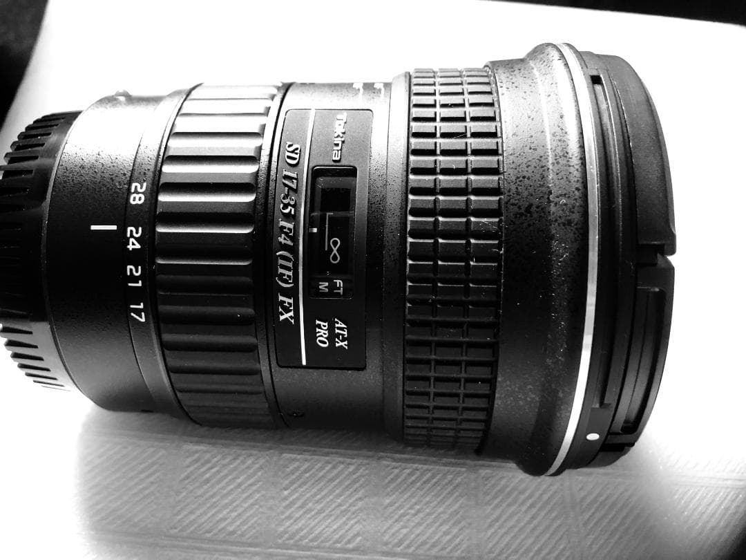 トキナー　tokina AT-X17-35 F4 PRO FX