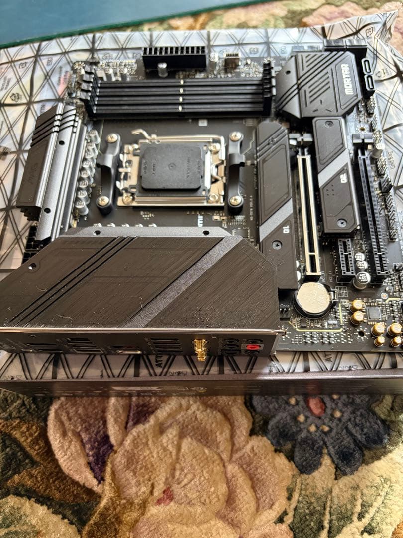 MSI マザーボード MAG B650M MORTAR WIFI