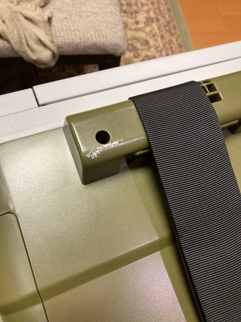 美品 Makita 冷温庫 オリーブグリーン