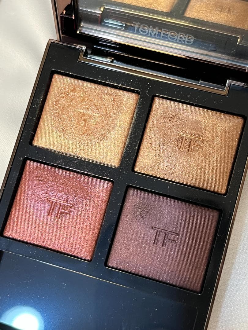 TOM FORD アイ カラー クォード ハネムーン トムフォード アイシャドウ