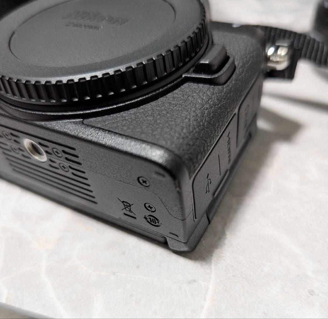 Nikon Z50II ダブルズームキット ブラック プロテクター付き