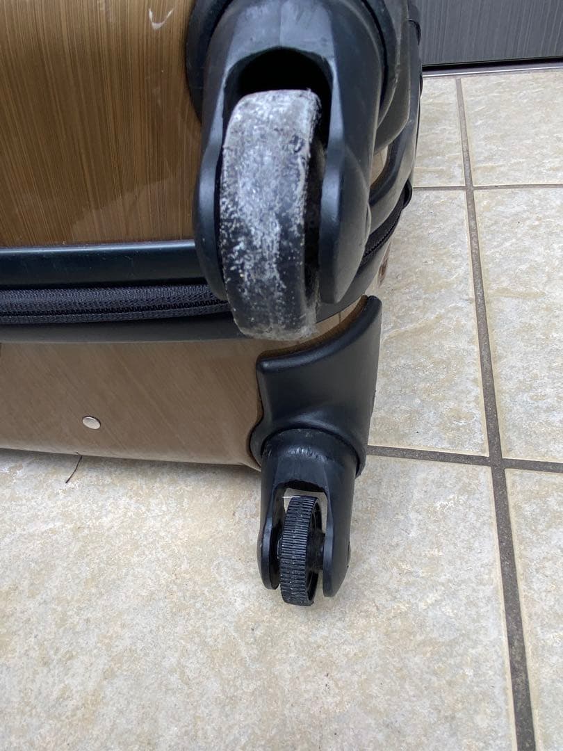 TUMI トゥミ　スーツケース　機内持ち込み　TSA 四輪 キャリーカート