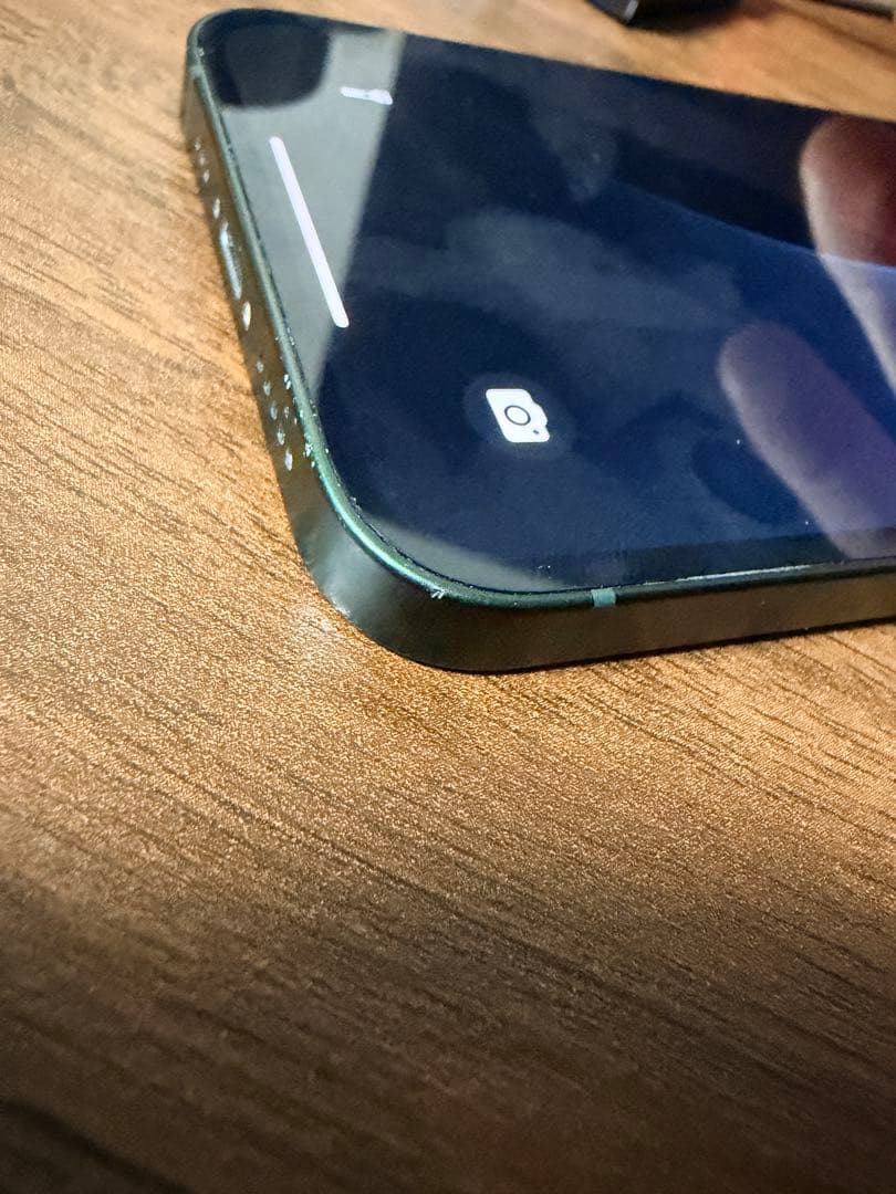 Apple iPhone 13 本体 グリーン 昨年4月に新品交換したもの