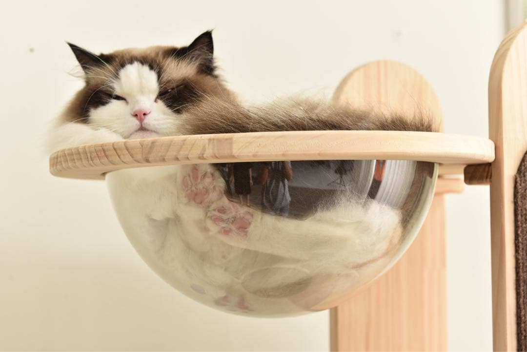【新品】天然木製キャットタワー 宇宙船付き 爪とぎ支柱 おしゃれ
