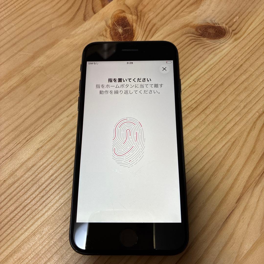 み*様 iPhone SE 第三世代　64GB SIMフリー　バッテリー100%