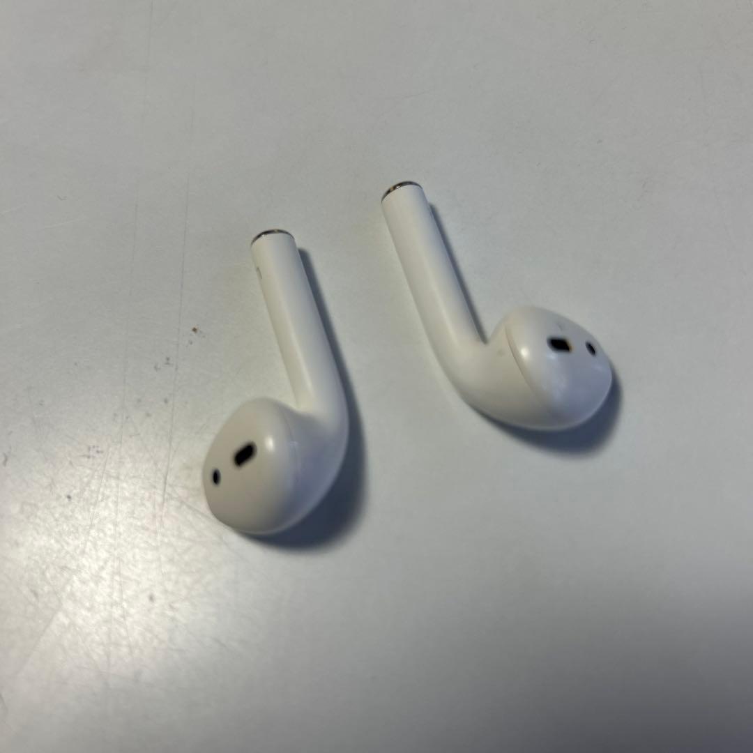 [美品]Apple Airpods 第一世代　国内純正品MMEF2J/A